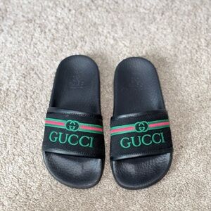 Gucci Kids Black and Green Slide Sandals